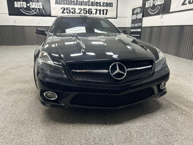 2011 Mercedes-Benz SL-Class SL 550 Image 2