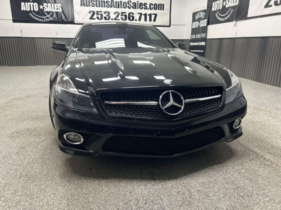 2011 Mercedes-Benz SL-Class SL 550 Upper Image 2