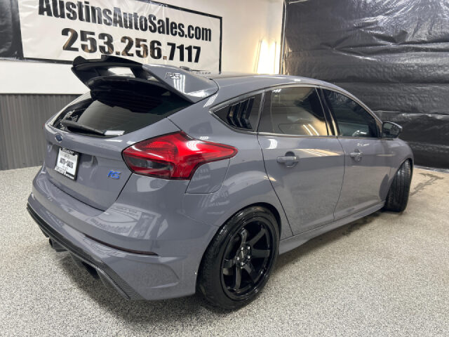 2017 Ford Focus RS Image 6