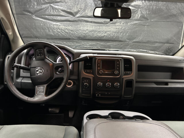2015 Ram 1500 Tradesman Crew Cab Image 11