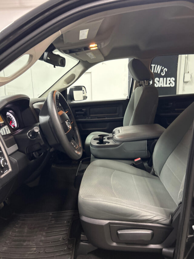 2015 Ram 1500 Tradesman Crew Cab Image 8