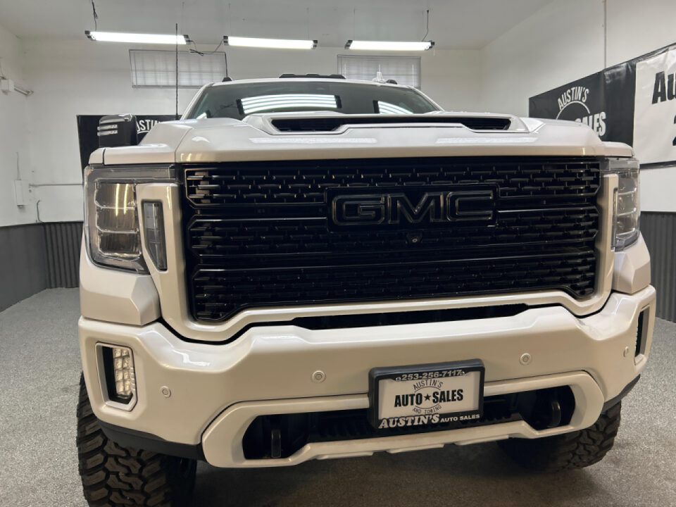 2020 GMC Sierra 2500HD Denali Crew Cab Upper Image 2