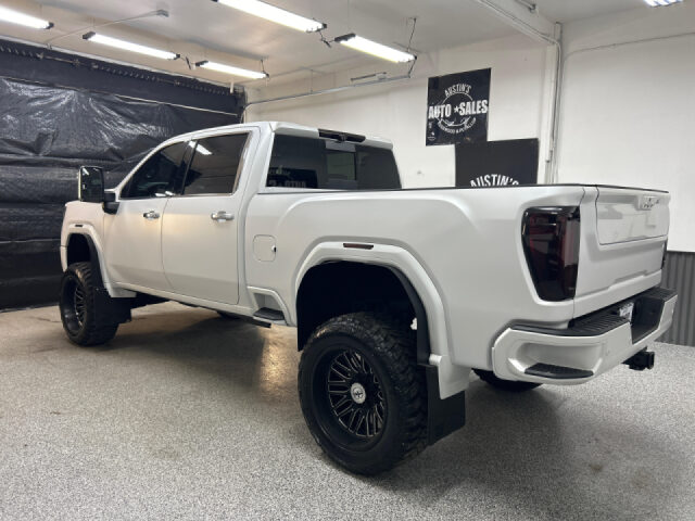 2020 GMC Sierra 2500HD Denali Crew Cab Image 4
