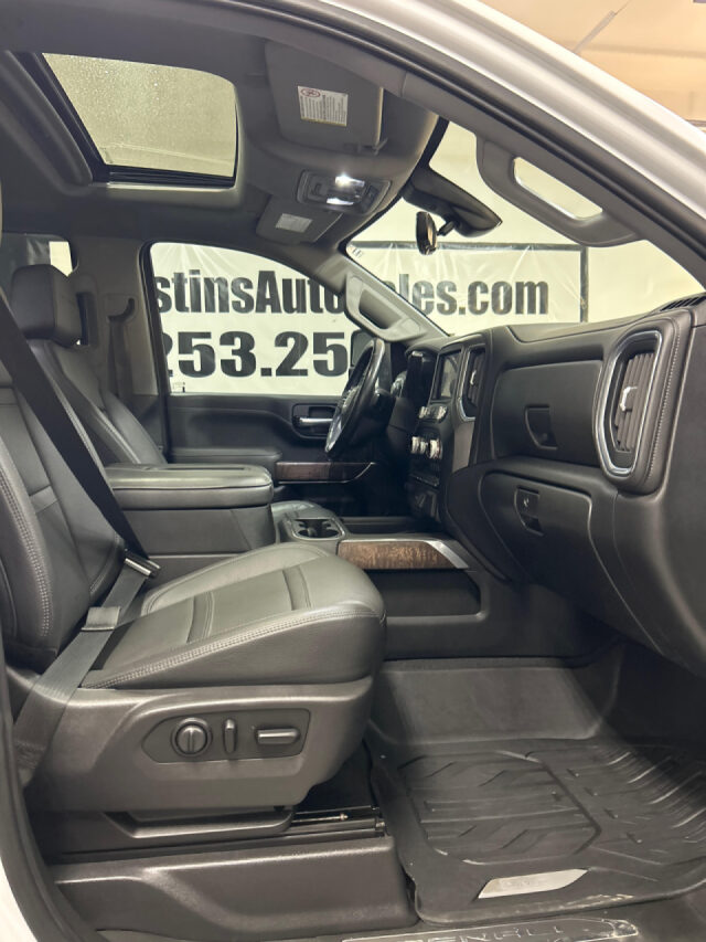 2020 GMC Sierra 2500HD Denali Crew Cab Image 14