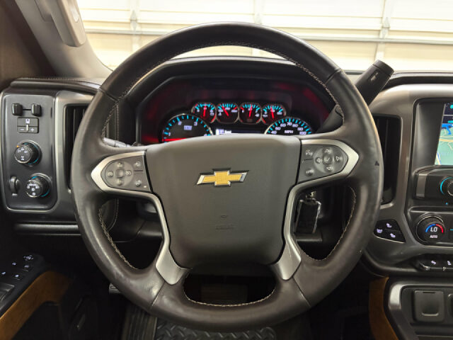 2015 Chevrolet Silverado 3500HD LTZ Crew Cab Image 11