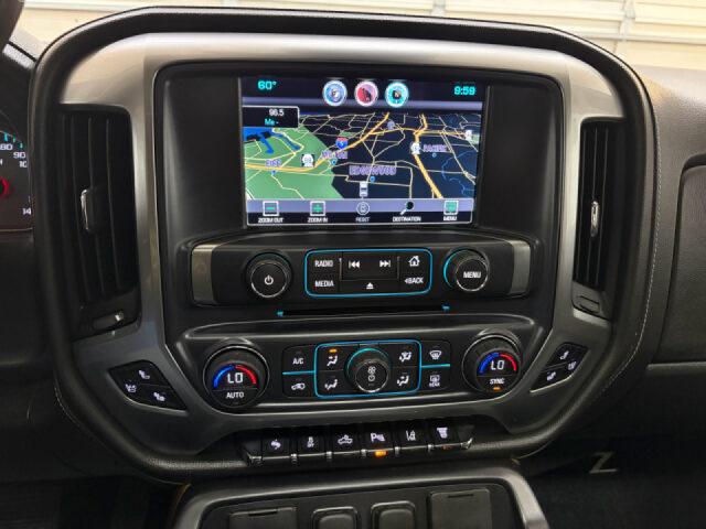 2015 Chevrolet Silverado 3500HD LTZ Crew Cab Image 13