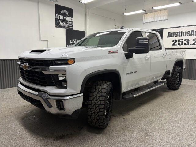 2024 Chevrolet Silverado 2500HD LT Crew Cab Image 6