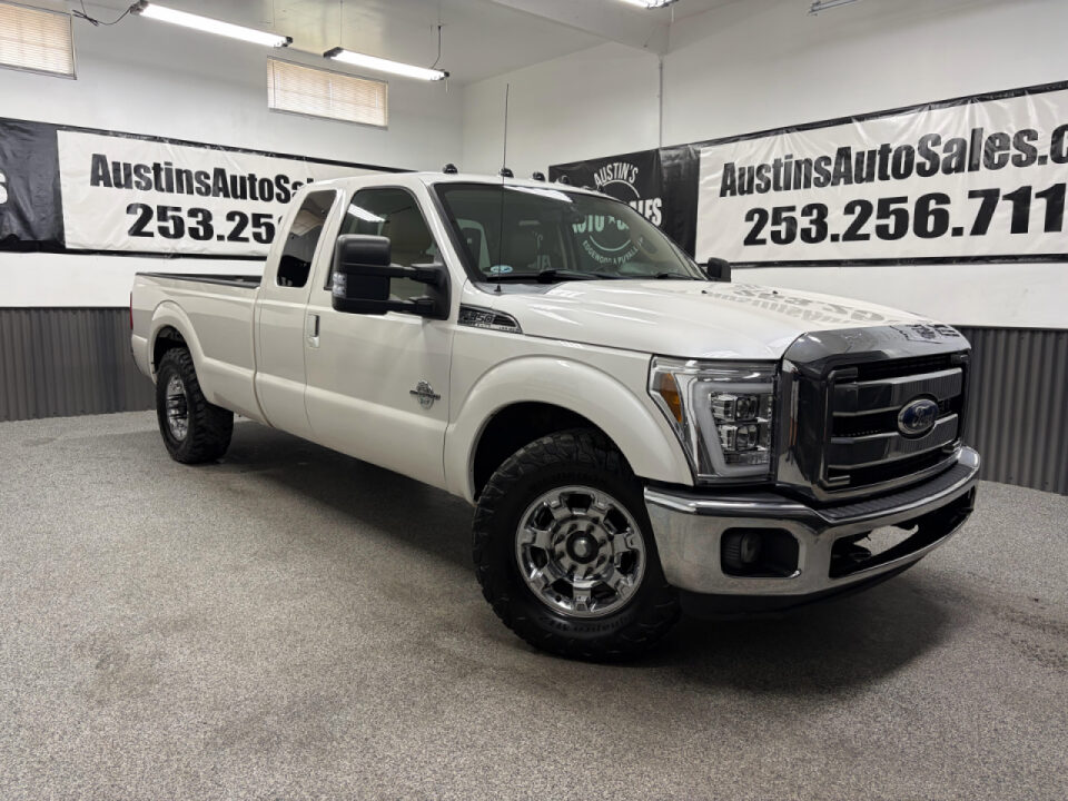 2011 Ford F-350 Super Duty Lariat SuperCab Upper Image 1