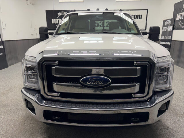 2011 Ford F-350 Super Duty Lariat SuperCab Image 5