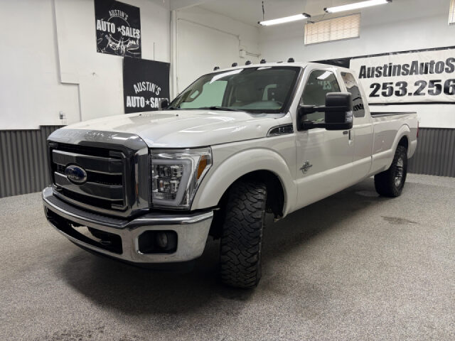 2011 Ford F-350 Super Duty Lariat SuperCab Image 6