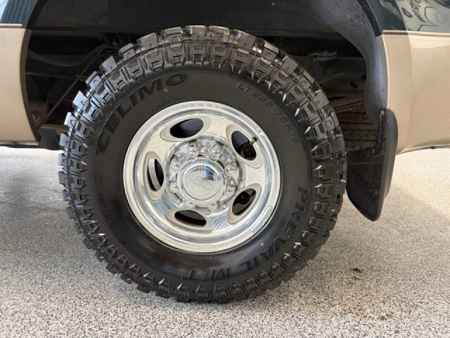 2004 Ford F-250 Super Duty Lariat SuperCab Image 9