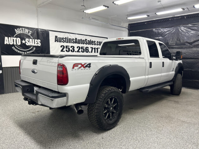 2016 Ford F-250 Super Duty XLT Crew Cab Image 6