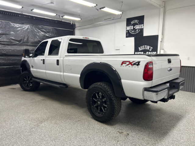 2016 Ford F-250 Super Duty XLT Crew Cab Image 4