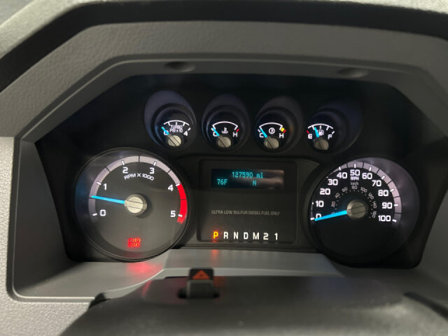 2016 Ford F-250 Super Duty XLT Crew Cab Image 16