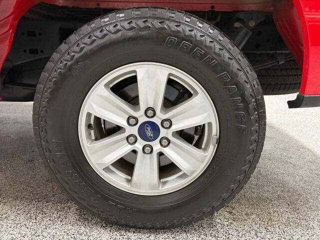 2016 Ford F-150 XL SuperCab Image 9