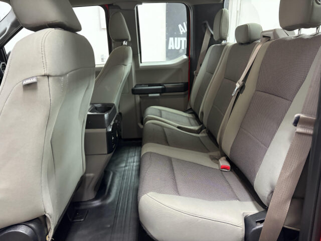 2016 Ford F-150 XL SuperCab Image 18