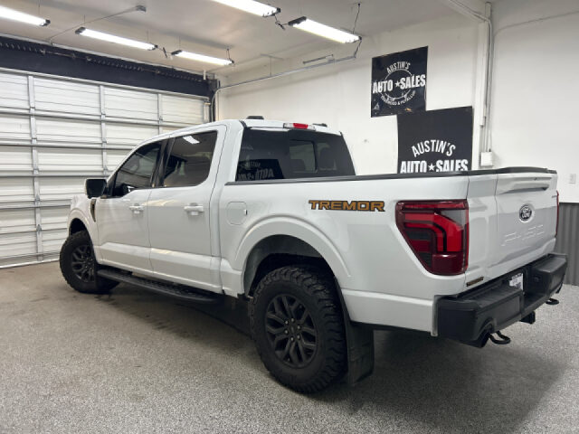 2024 Ford F-150 Tremor SuperCrew Image 4